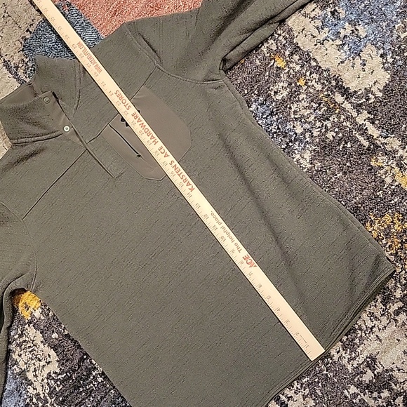 Sharp Lightweight Jacket - Picture 13 of 14